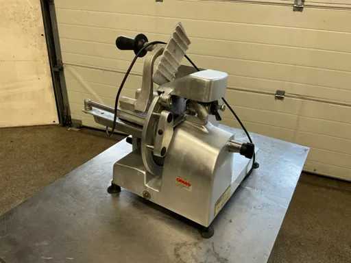 Omas H 25E Gefrorener Fleischschneider