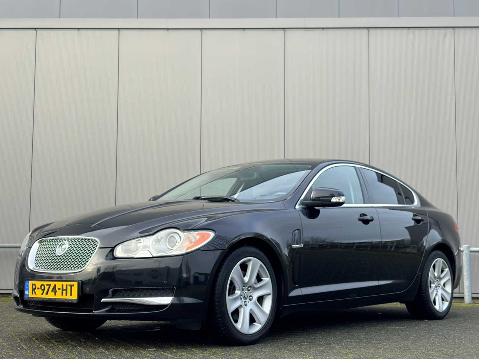 2008 – Jaguar – XF – Car