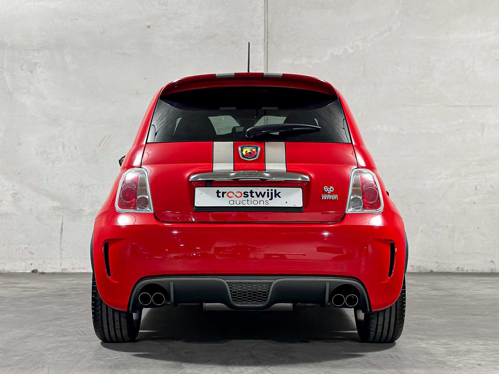 Fiat 500 Abarth 695 Tributo Ferrari 180pk 2011