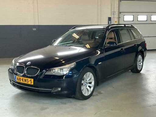 BMW - 2010 - 5-seria Touring - 520i - samochód osobowy