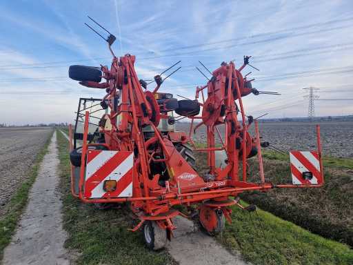 Kuhn - 2014 - GF 7902 - przetrząsacz