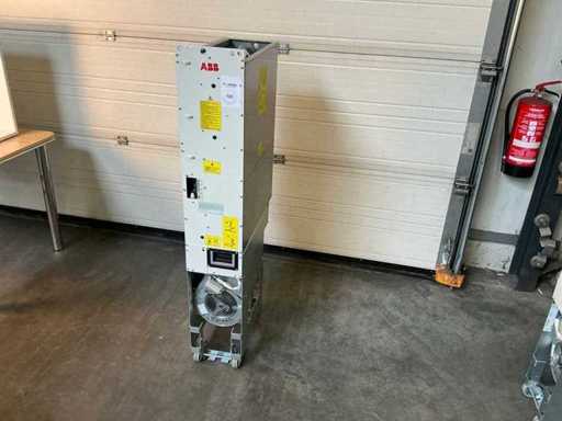 ABB ACS800 Frequentieregelaar