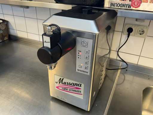 Mussana - Ma?in? de fri?c?