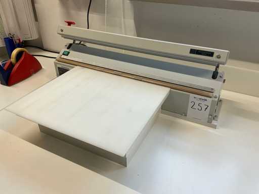2008 Audion Elektro 621 MG-2 Magnetic Foil Sealing Machine