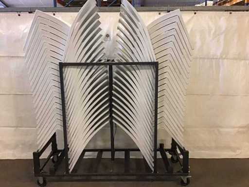 La sedia del ristorante Eagle (40 volte)