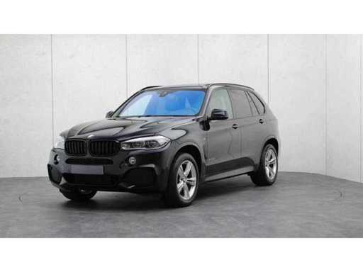 BMW - 2017 - X5 - xDrive30d High Executive - RF-378-L