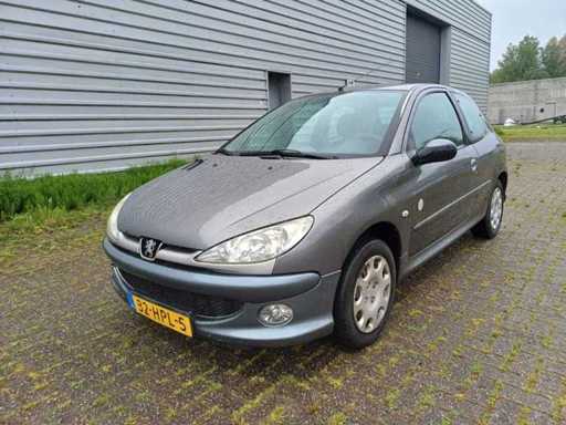 Peugeot 206 1.4 Génération, 32-HPL-5