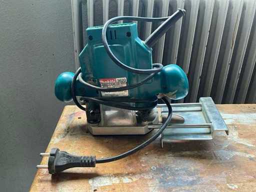 2013 Makita 3620 Router