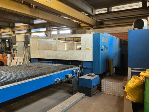 2000 Trumpf Trumatic L 4030 Lasersnijmachine