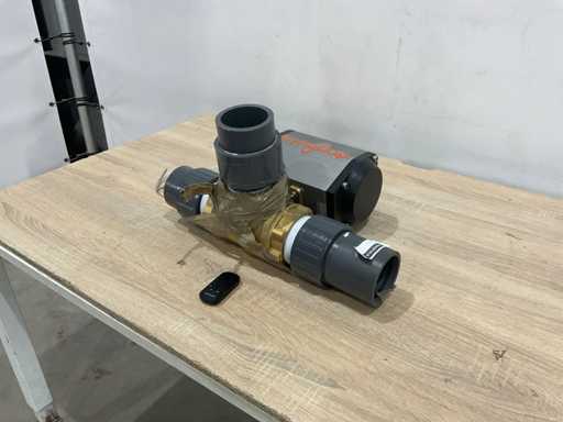 DynaQuip Pompa a sfera con telecomando