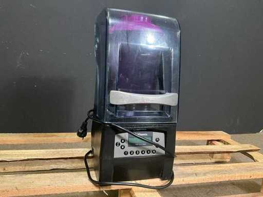 VITAMIX Blender
