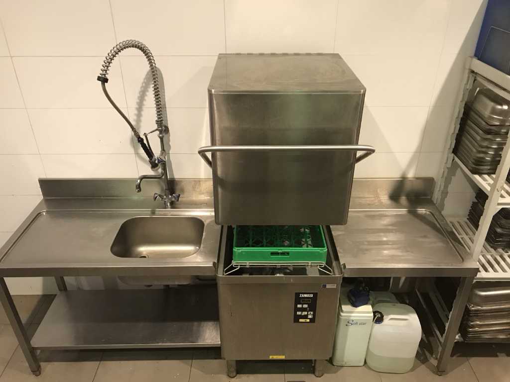 Zanussi Complete sink with pass-through dishwasher