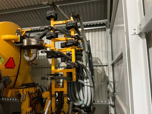 Veenhuis - 2007 - VMA630 - Injecteur de cultures et de prairies