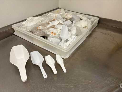 Partij kunststof maatlepels