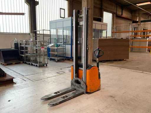2006 Still EGV 14 Electric Lifter (Ant)