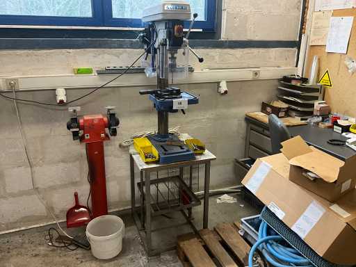 Machine de perçage à colonnes CONTIMAC