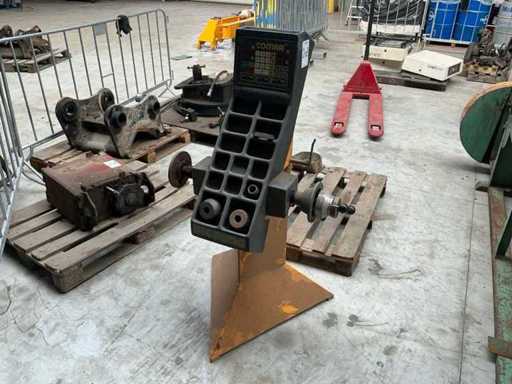 Dispositif d’équilibrage de pneus Comar CTC 2000