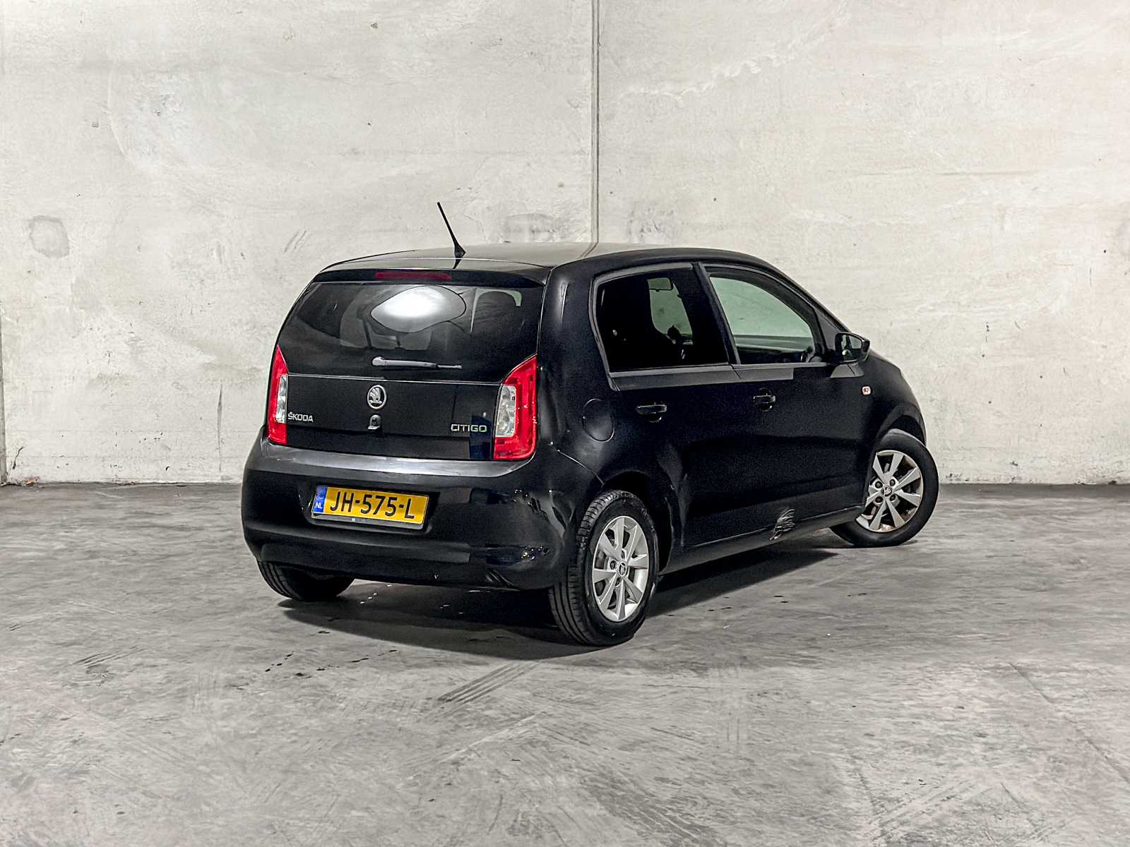 Skoda Citigo 1.0 Greentech Fresh 60pk 2016 (Origineel-NL), JH-575-L