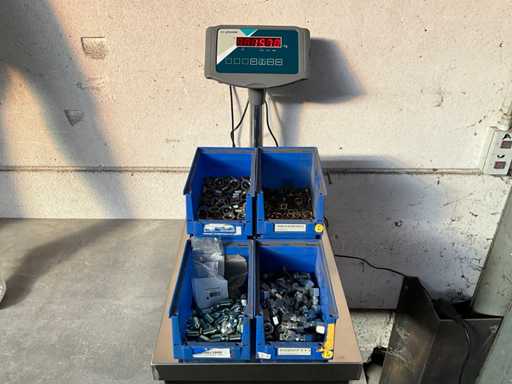 15.70 kg Various fasteners in stackable container