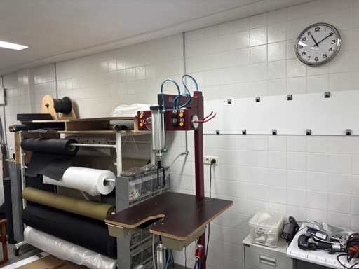 MartinMechanic Knopenintrekmachine