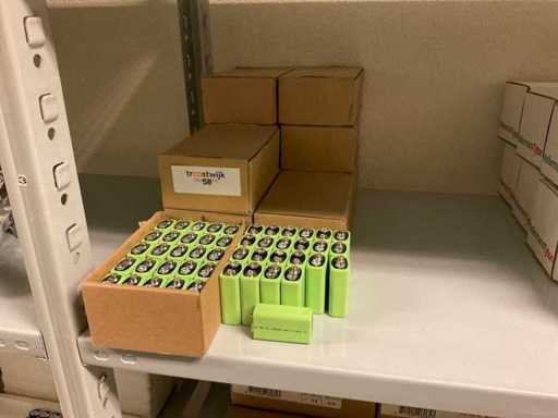 9Volts Batteries (270x)