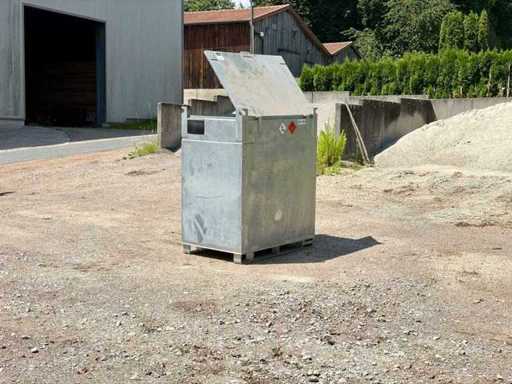 2022 MLB Kubicus 1000 Diesel Tank