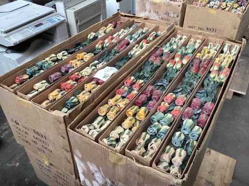 Latex ornamental flowers