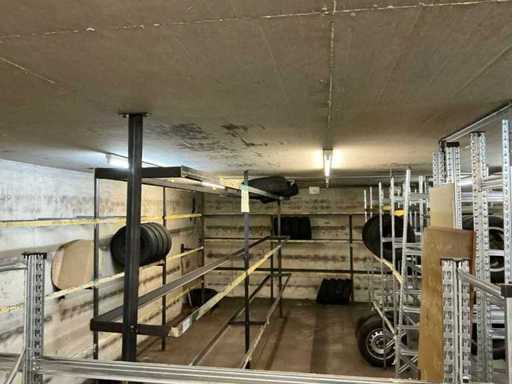 Reifen- und Räderregal