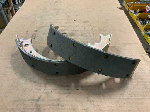 Brake shoe set (4x)