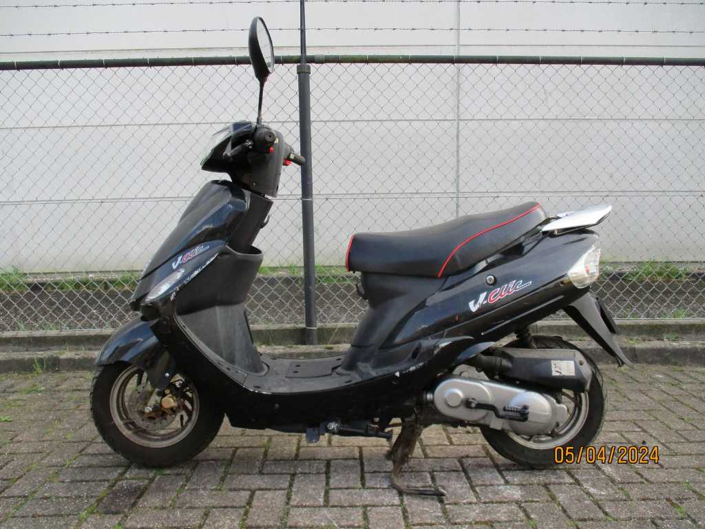 Peugeot - Moped - V-Click - Scooter
