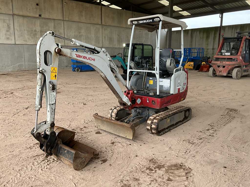 2016 Takeuchi TB216 Minibagger