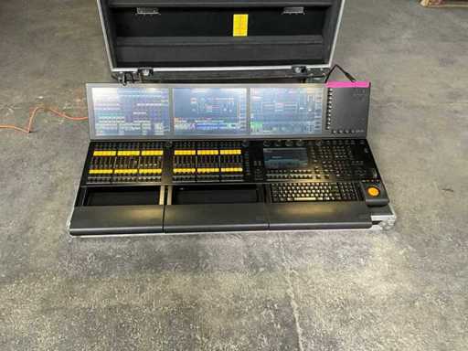 Mélangeur à lumière complète MA Lightning GrandMA2