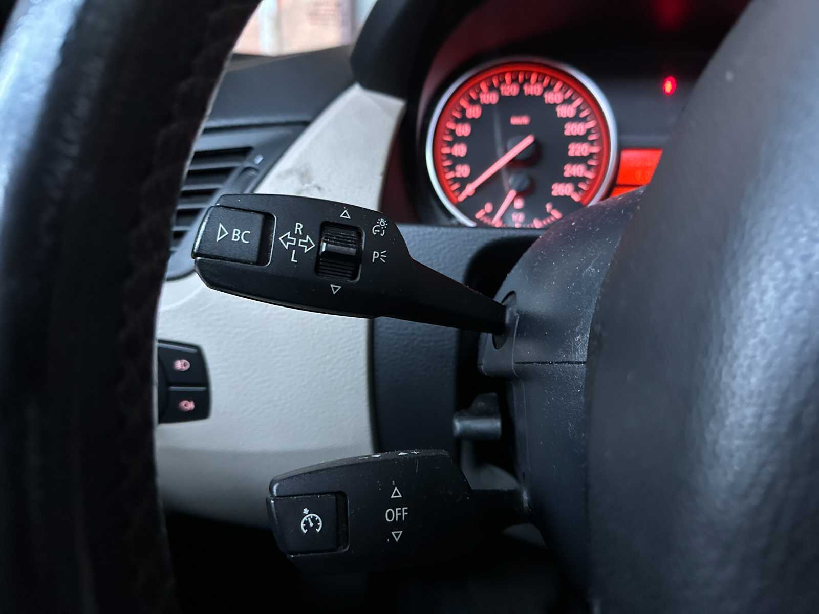 BMW X1 xDrive28i Executive 258pk 2009, 51-NVZ-9