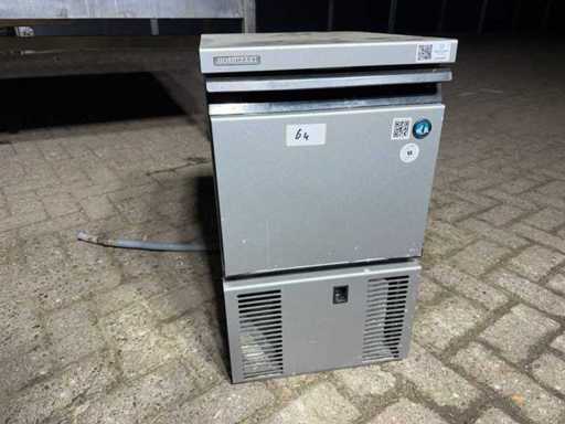 Hoshizaki AM-20CAE Ice Cube Machine