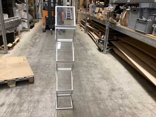 Prospektständer zusammenklappbar in Koffer, Konvolut