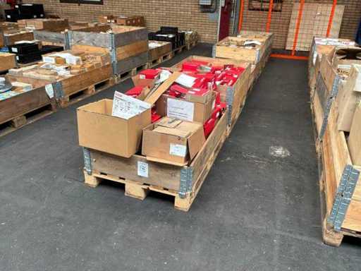 Partij Installatiemateriaal