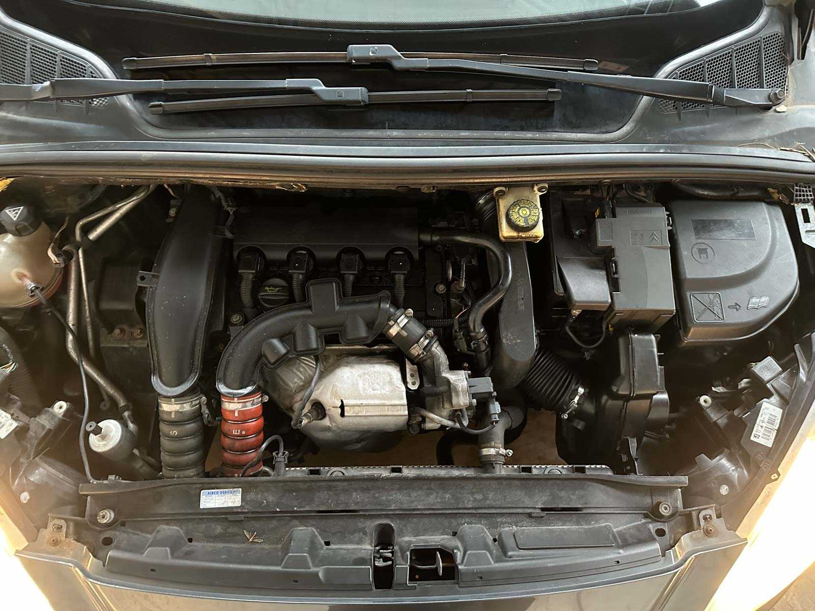 Peugeot 308 SW 1.6 THP Allure 7p 154pk 2013, 7-KBD-01