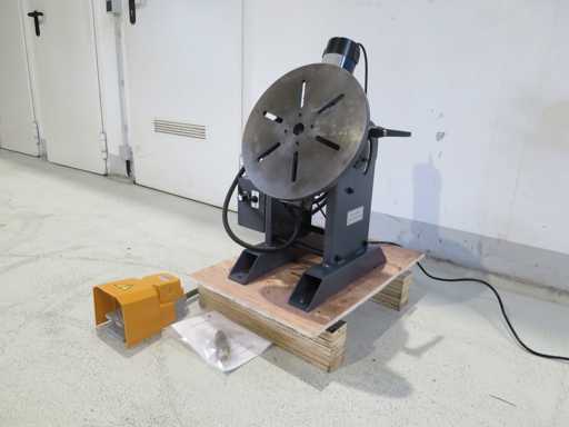 Piattaforma girevole per saldatura UWM WP 350