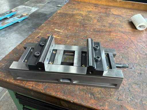 VICE SCHUNK PARALLÈLE KSC 125