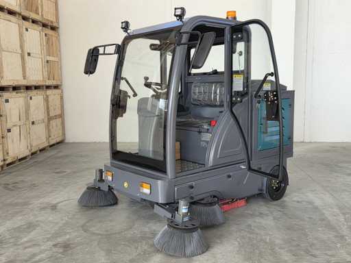 KASTER S2000 Electric Sweeper