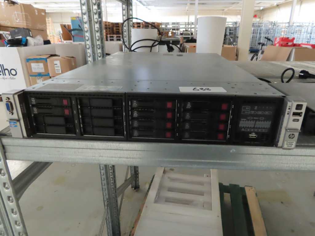 HP - ProLiant DL380p Gen8 - Server