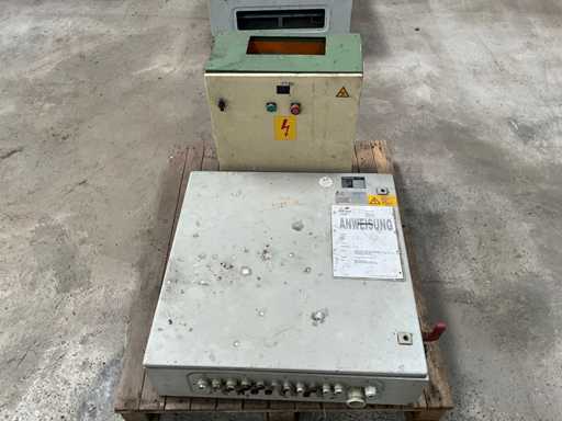 Controllo + scatola di controllo