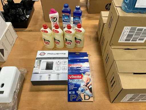 Charge von Reinigungsprodukten