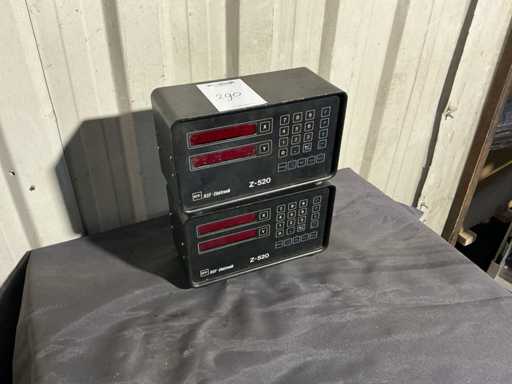 RSF-Elektronik Z-520 Digital Readout (2x)