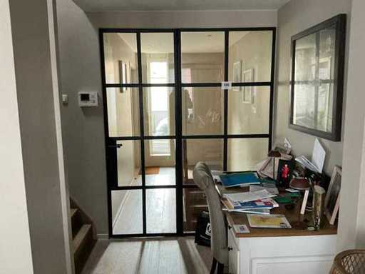 Porta in acciaio + muro