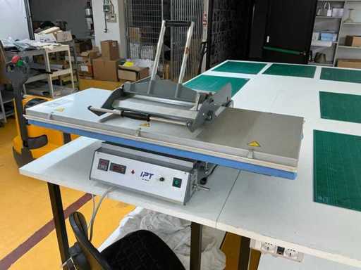 2006 GLOBAL SMP 120/1 Presse manuelle pour ruban thermocollant