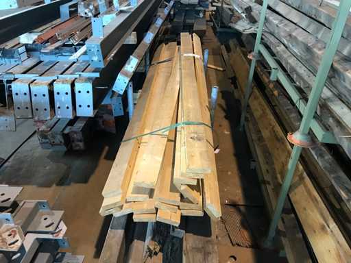 Scânduri ?i grinzi de molid (30x)