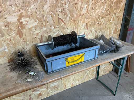 Narz?dzie do czyszczenia komina