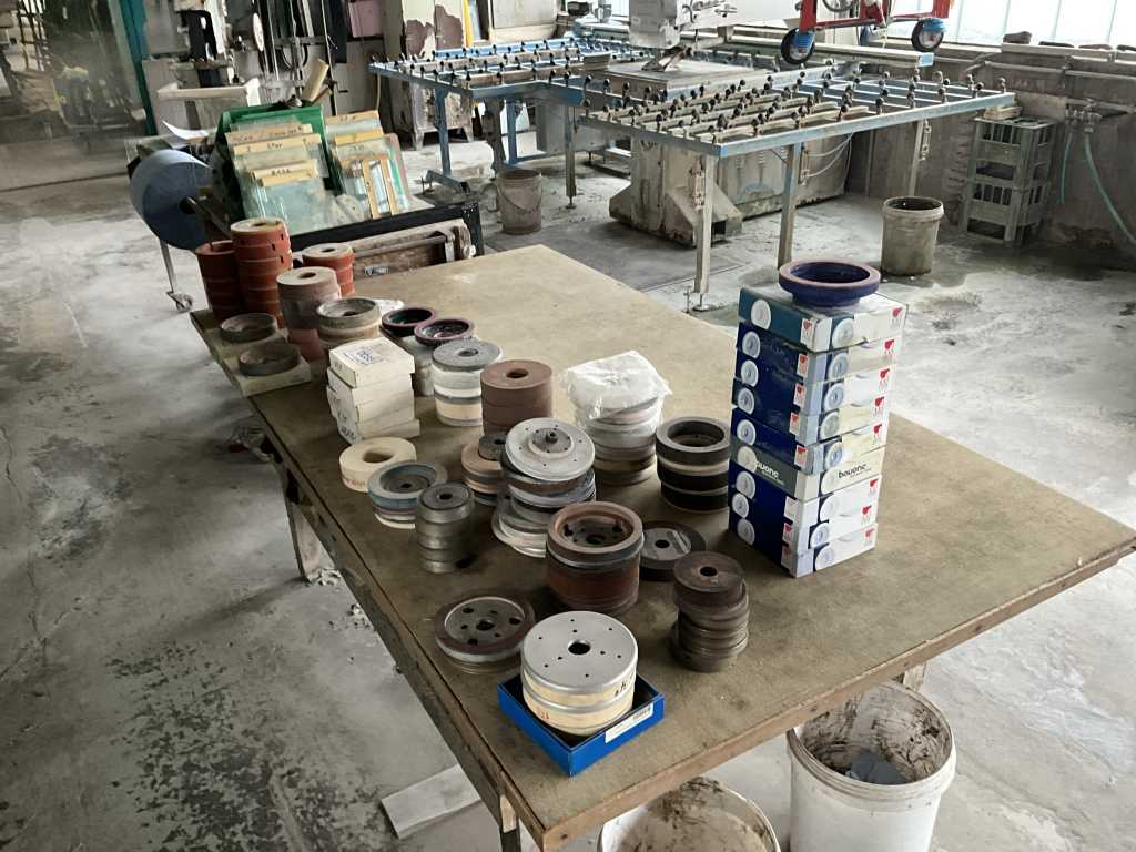 Processing discs for glass