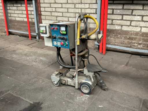 Traktor spawalniczy OTC SW-101